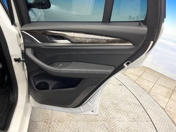 2019 BMW X3 LDA-TX20 (UW-69f0221e2e8e0)[20]