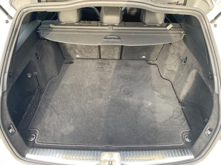 2018 Mercedes Benz C CLASS STATION WAGON RBA-205242 (UW-69f022206c040)[26]