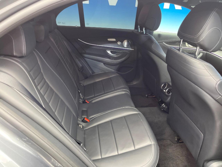 2019 Mercedes Benz E Class LDA-213004C (UW-69f0222163ff8)[21]