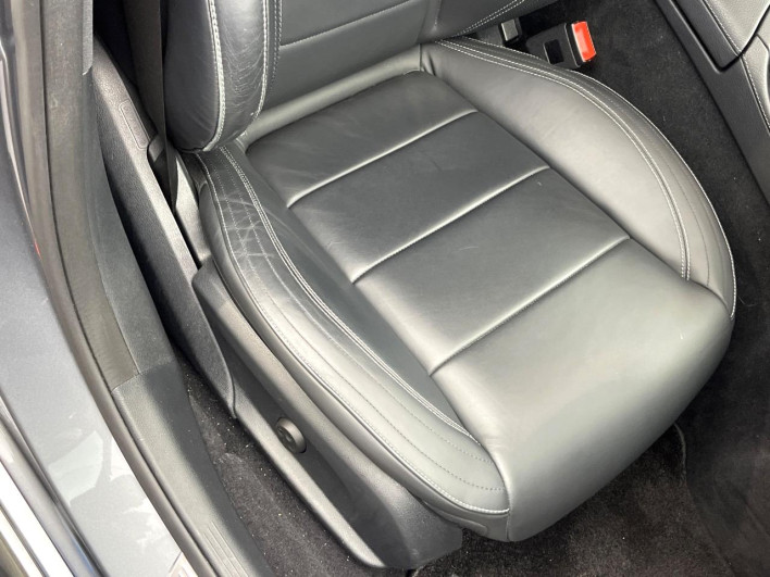 2019 Mercedes Benz E Class LDA-213004C (UW-69f0222163ff8)[28]
