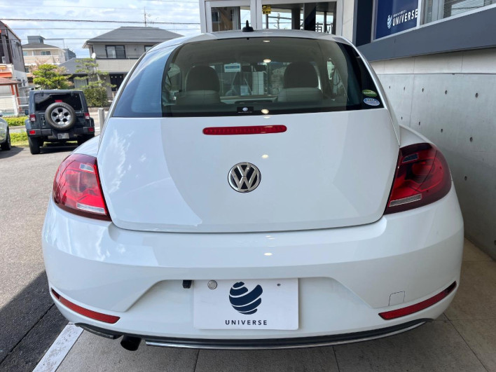 2017 Volkswagen The Beetle DBA-16CBZ (UW-69f022237db08)[12]