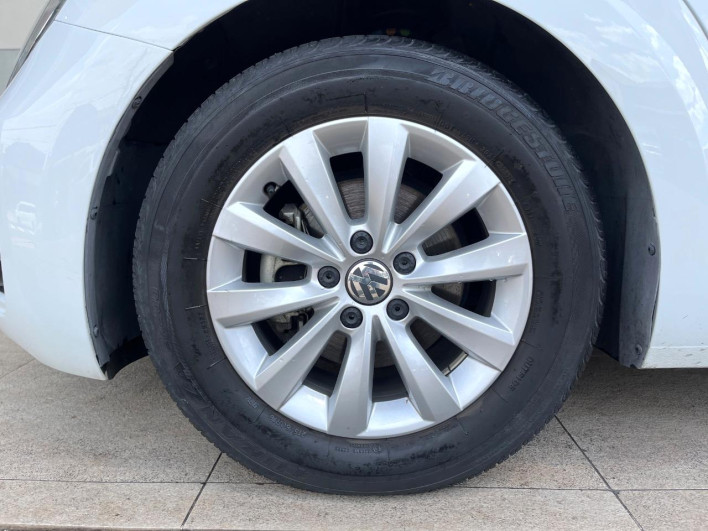 2017 Volkswagen The Beetle DBA-16CBZ (UW-69f022237db08)[18]