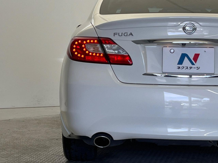 2013 Nissan Fuga DBA-Y51 (UW-69f0222409726)[18]