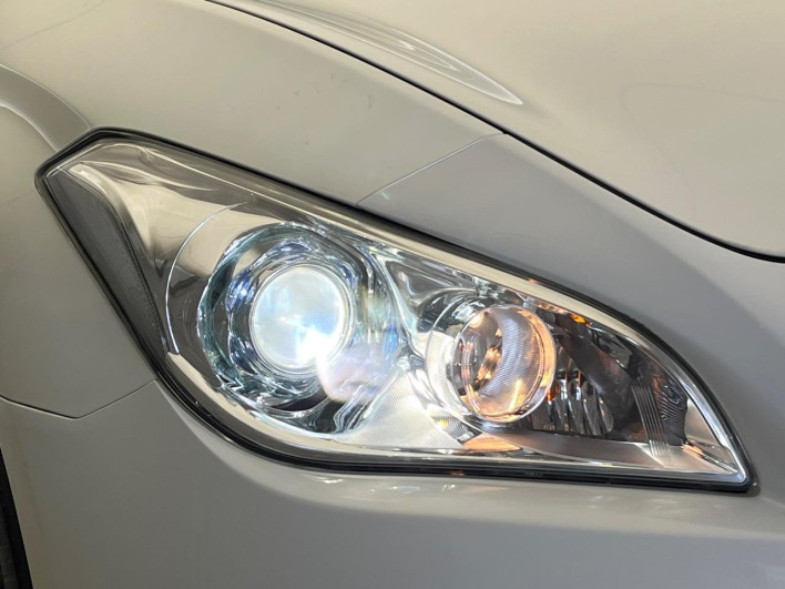 2013 Nissan Fuga DBA-Y51 (UW-69f0222409726)[13]