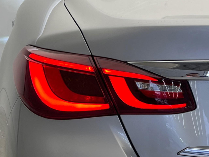 2017 Nissan Fuga DBA-Y51 (UW-69f022246b386)[20]