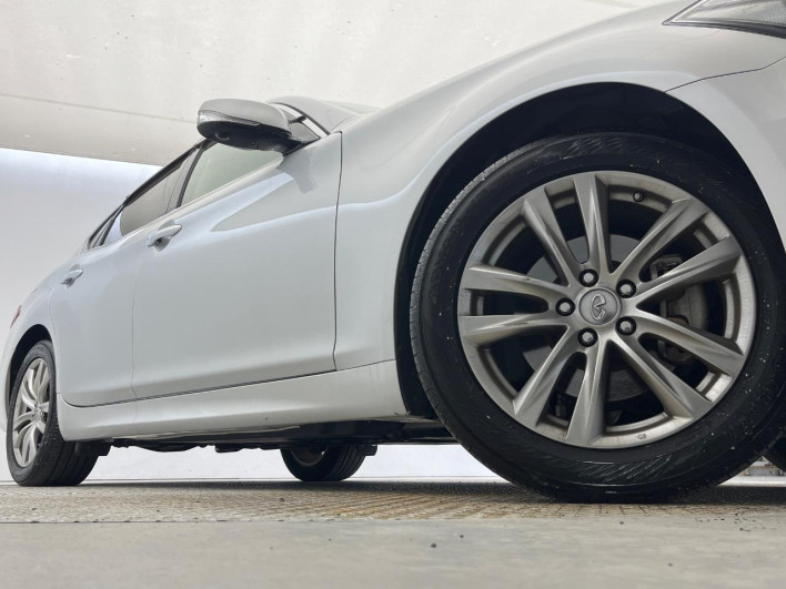 2017 Nissan Fuga DBA-Y51 (UW-69f022246b386)[8]