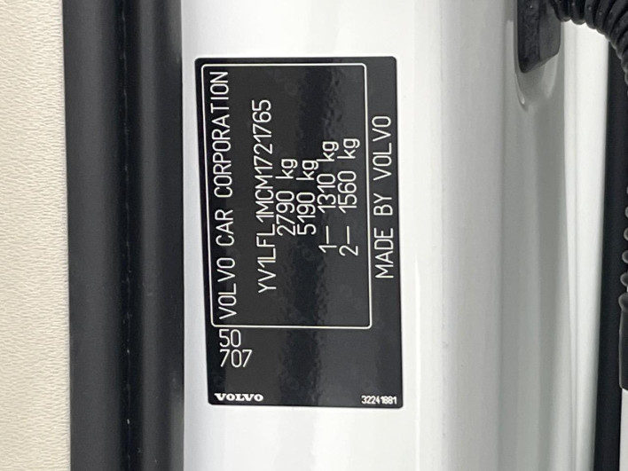 2021 Volvo XC90 5AA-LB420TXCM (UW-69f022259b1a1)[1]