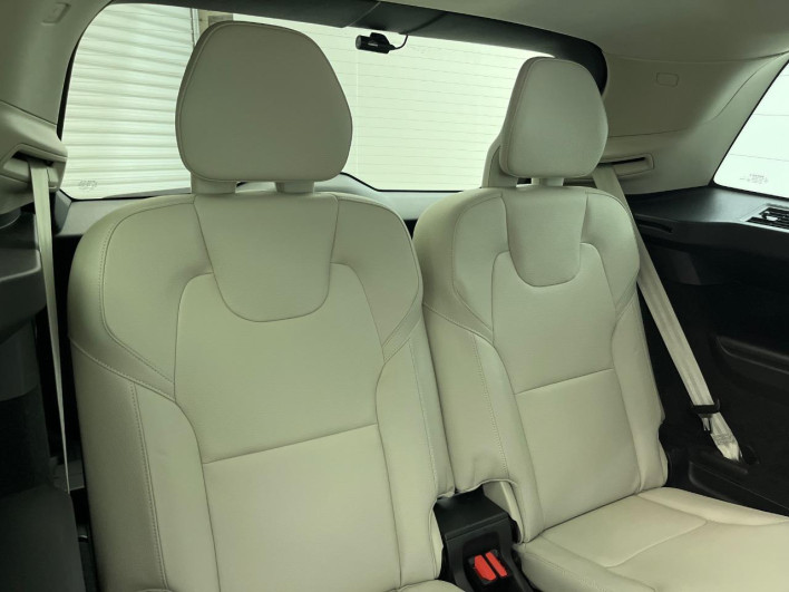 2021 Volvo XC90 5AA-LB420TXCM (UW-69f022259b1a1)[10]