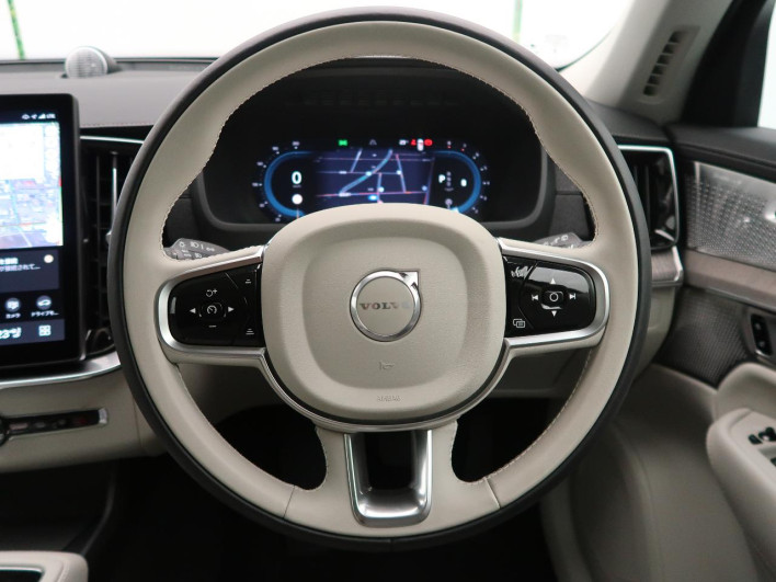 2025 Volvo XC90 5AA-LB420TXCM2 (UW-69f0222626022)[11]