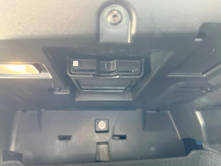 2022 Volvo XC60 5AA-UB420TXCM (UW-69f0222646bd2)[21]