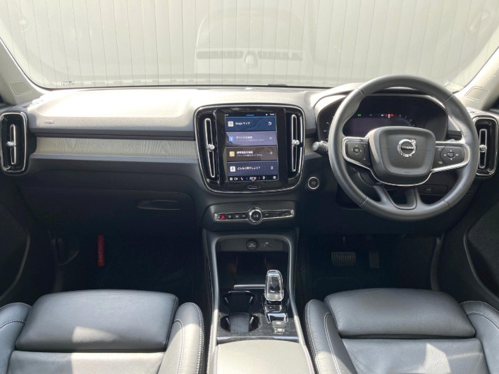 2023 Volvo XC40 5AA-XB420TXCM (UW-69f0222684509)[28]