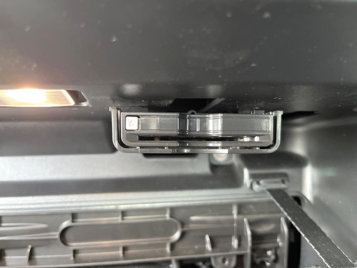 2023 Volvo XC40 5AA-XB420TXCM (UW-69f0222684509)[21]