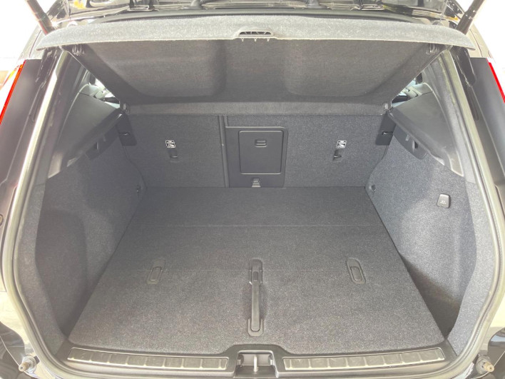2023 Volvo XC40 5AA-XB420TXCM (UW-69f0222684509)[14]