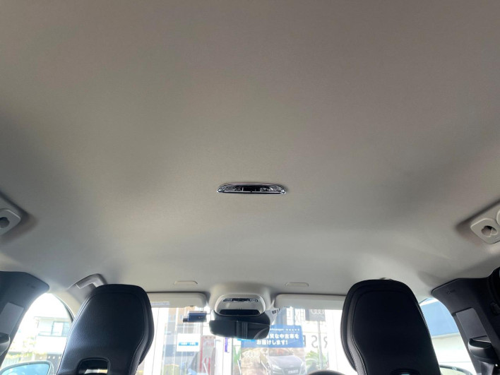 2019 Volvo V60 DBA-ZB420 (UW-69f022288931e)[15]