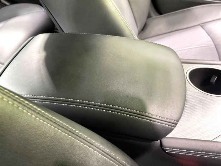 2018 Nissan Skyline DBA-YV37 (UW-69f02228ab733)[26]