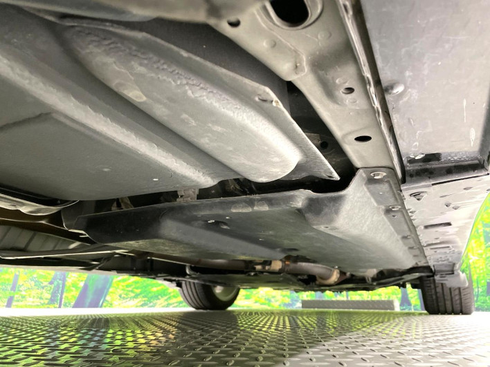 2018 Nissan Skyline DBA-YV37 (UW-69f02228ab733)[10]