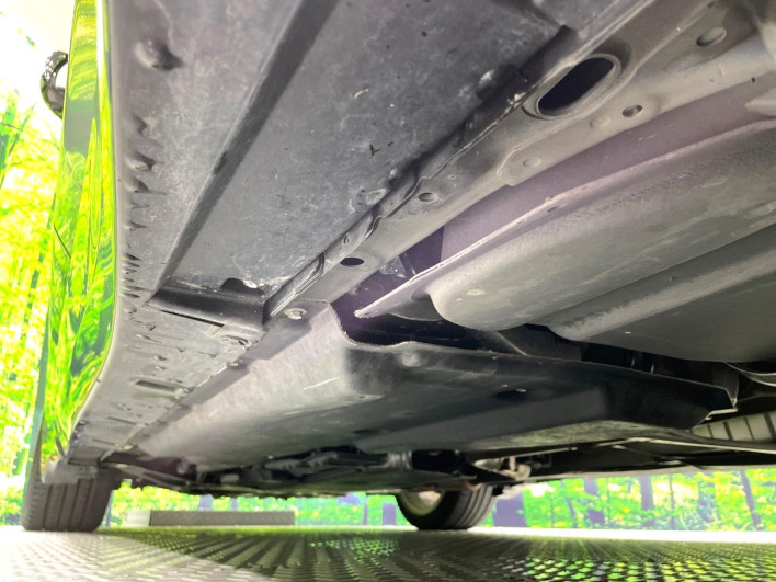 2018 Nissan Skyline DBA-YV37 (UW-69f02228ab733)[13]