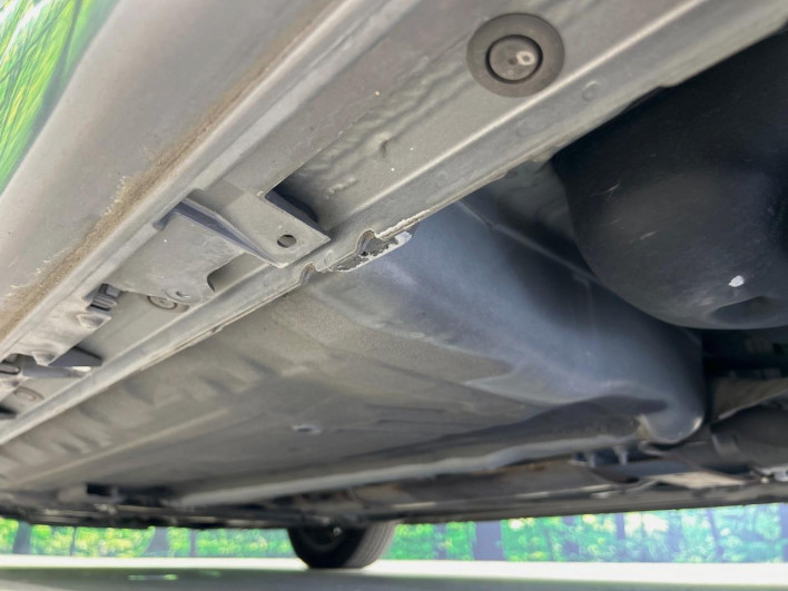 2009 Nissan Cube DBA-Z12 (UW-69f022291fa26)[23]