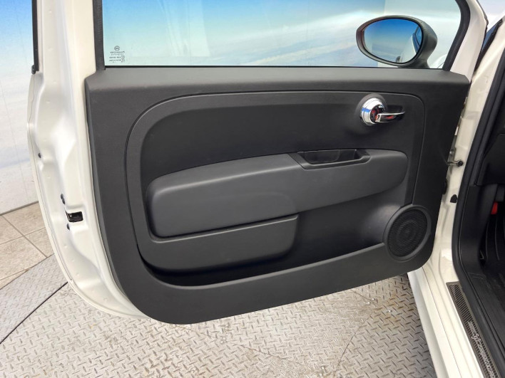 2016 Abartha Abarth 595 ABA-312141 (UW-69f0222a5ac3a)[27]