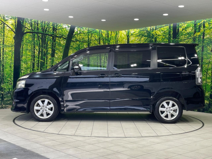 2007 Toyota Voxy DBA-ZRR75W (UW-69f0222b46cb9)[13]