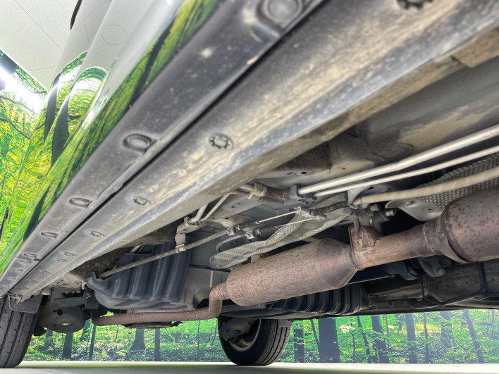 2007 Toyota Voxy DBA-ZRR75W (UW-69f0222b46cb9)[21]