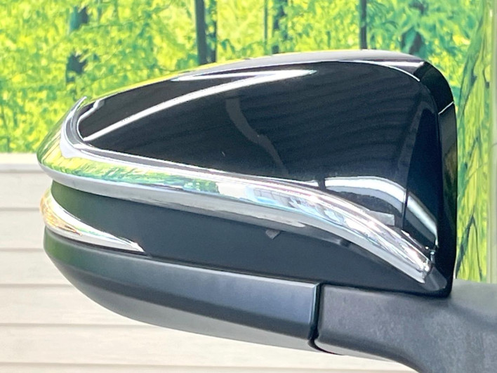 2016 Toyota Voxy DBA-ZRR80W (UW-69f0222c88d10)[21]