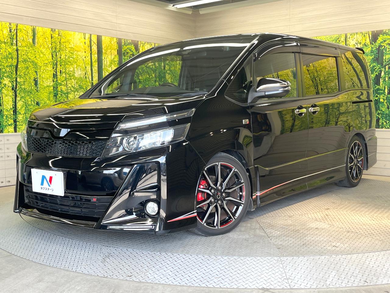 2016 Toyota Voxy DBA-ZRR80W