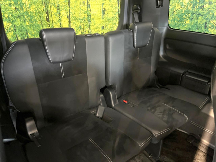 2016 Toyota Voxy DBA-ZRR80W (UW-69f0222c88d10)[26]