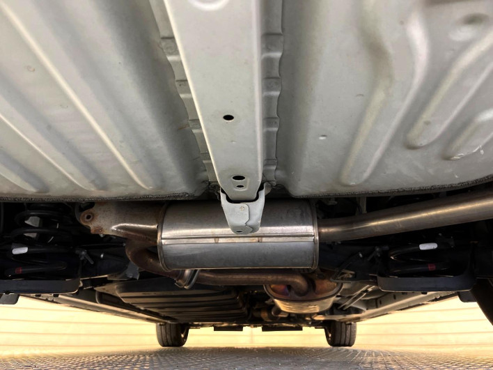 2017 Toyota Voxy DBA-ZRR80W (UW-69f0222cc0d83)[17]