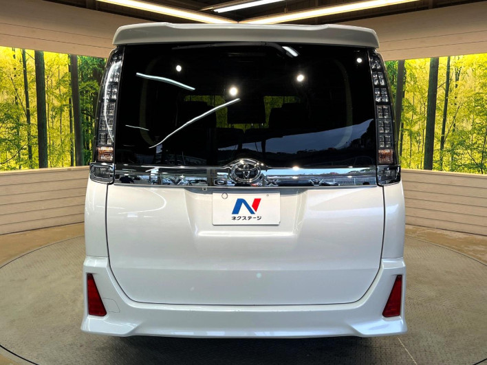 2017 Toyota Voxy DBA-ZRR80W (UW-69f0222cc0d83)[9]