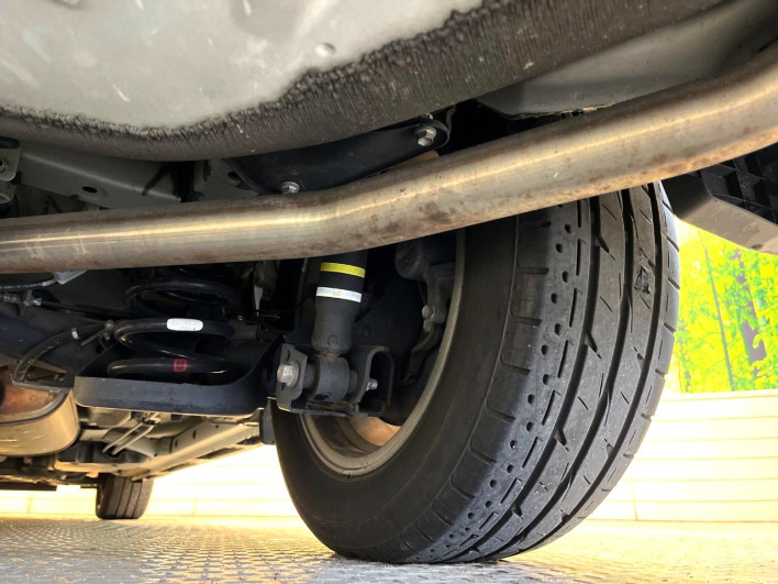 2017 Toyota Voxy DBA-ZRR80W (UW-69f0222cc0d83)[18]