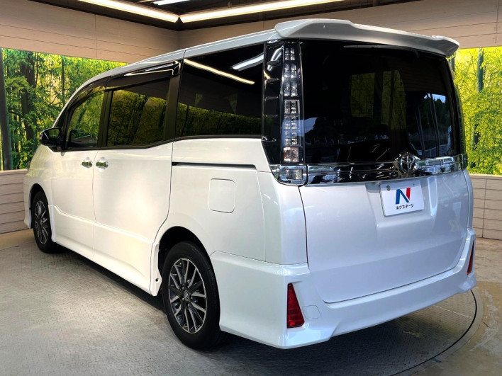 2017 Toyota Voxy DBA-ZRR80W (UW-69f0222cc0d83)[8]