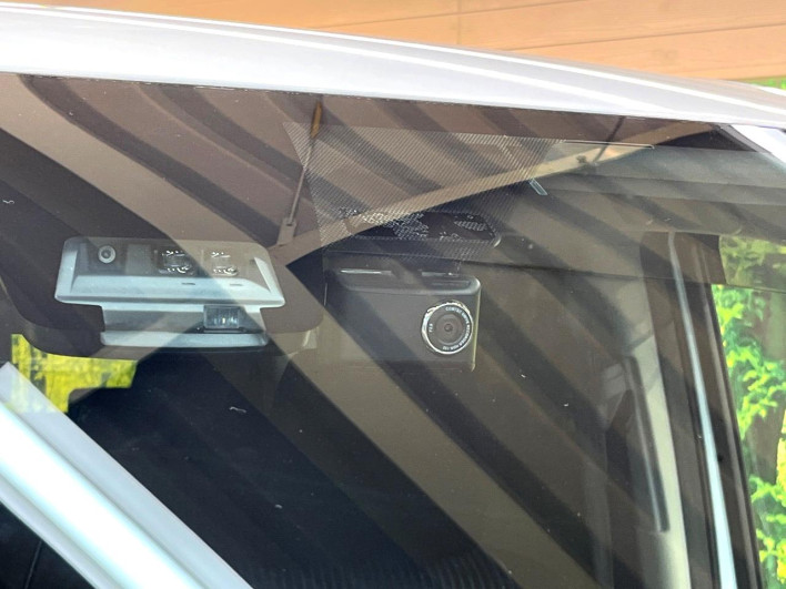 2017 Toyota Voxy DBA-ZRR80W (UW-69f0222cc0d83)[5]