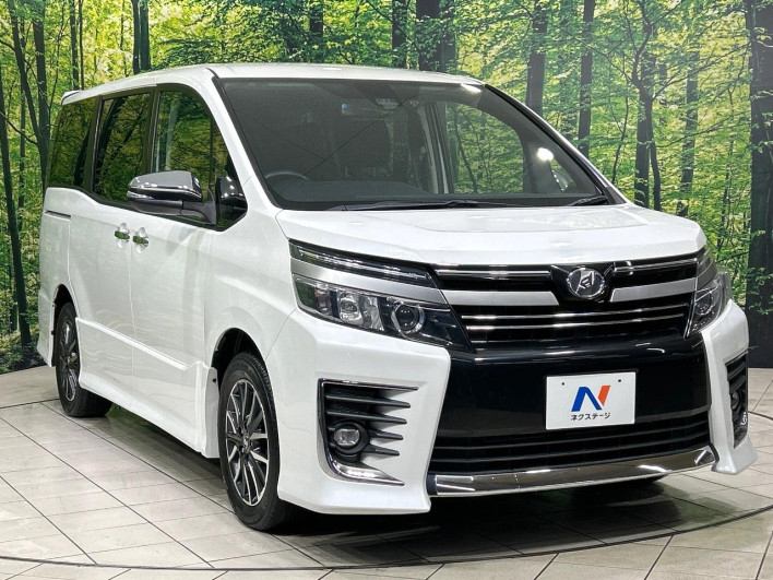 2017 Toyota Voxy DBA-ZRR80W (UW-69f0222d15ff3)[10]