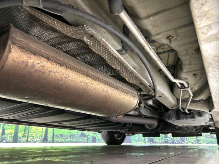 2017 Toyota Voxy DBA-ZRR80W (UW-69f0222d15ff3)[21]