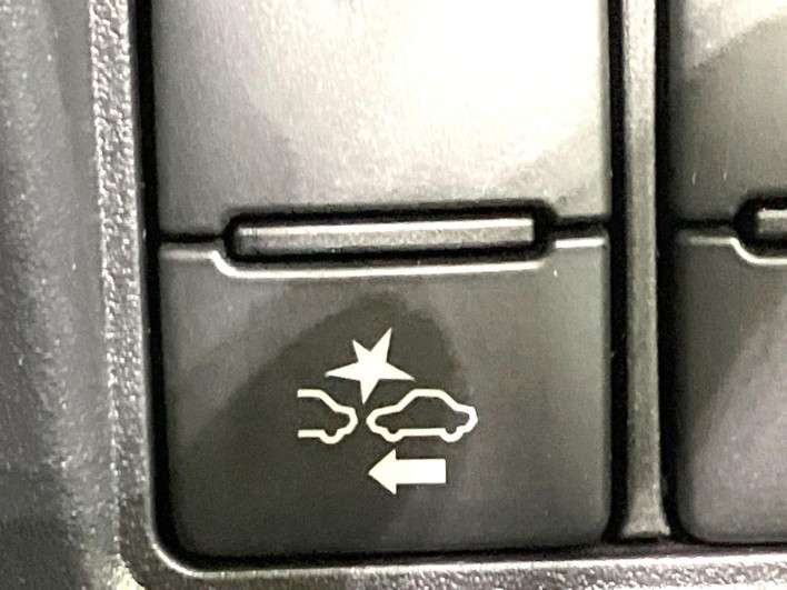 2017 Toyota Noah DBA-ZRR80W (UW-69f0222df055e)[26]