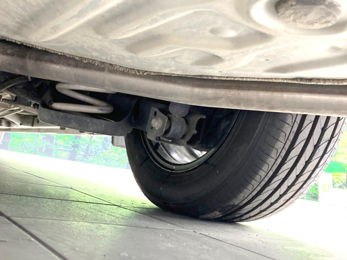 2017 Toyota Noah DBA-ZRR80W (UW-69f0222df055e)[6]