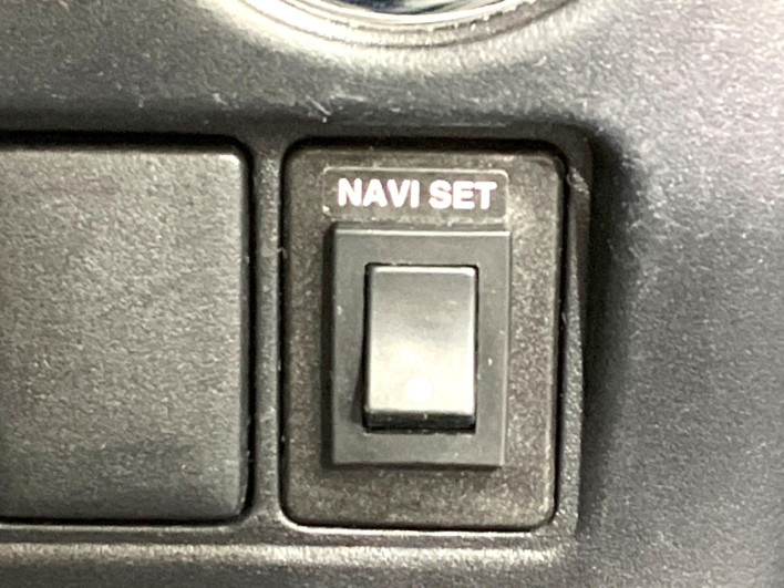 2017 Toyota Noah DBA-ZRR80W (UW-69f0222df055e)[23]