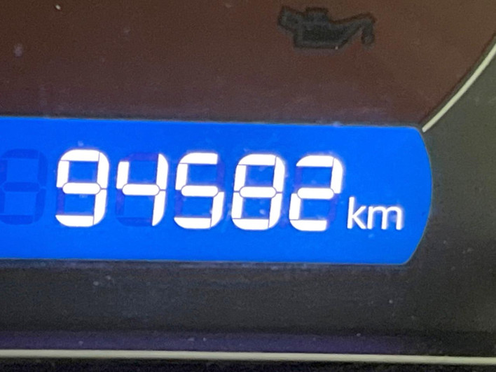 2017 Toyota Esquire DBA-ZRR80G (UW-69f0222e60d82)[2]