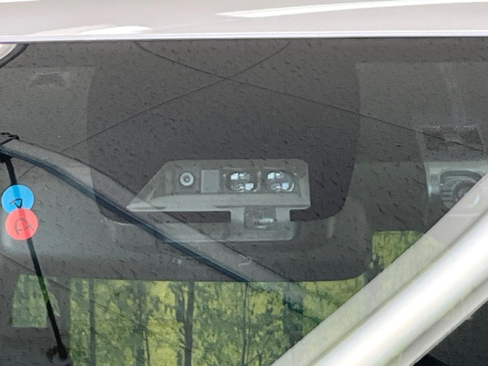 2017 Toyota Noah DBA-ZRR80W (UW-69f0222ee3fc7)[4]