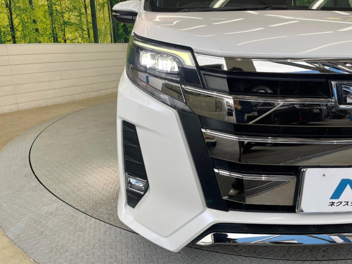 2017 Toyota Noah DBA-ZRR80W (UW-69f0222ee3fc7)[10]