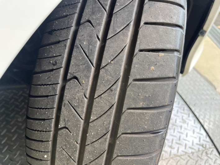 2017 Toyota Noah DBA-ZRR80W (UW-69f0222ee3fc7)[15]