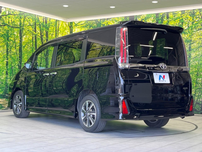 2018 Toyota Noah DBA-ZRR80W (UW-69f0222f24cf0)[16]