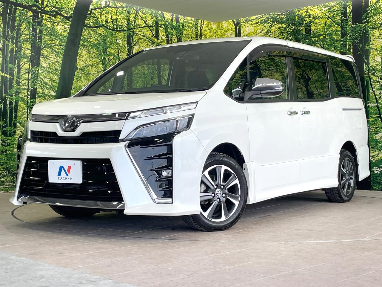 2019 Toyota Voxy DBA-ZRR80W