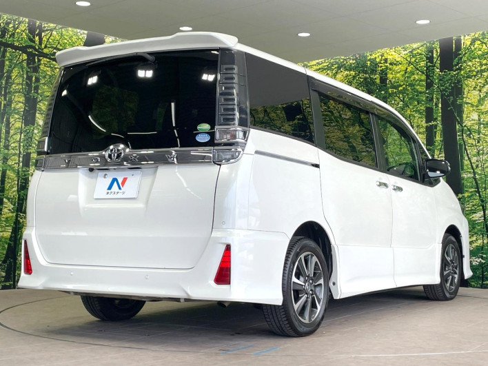 2019 Toyota Voxy DBA-ZRR80W (UW-69f0222fce670)[8]
