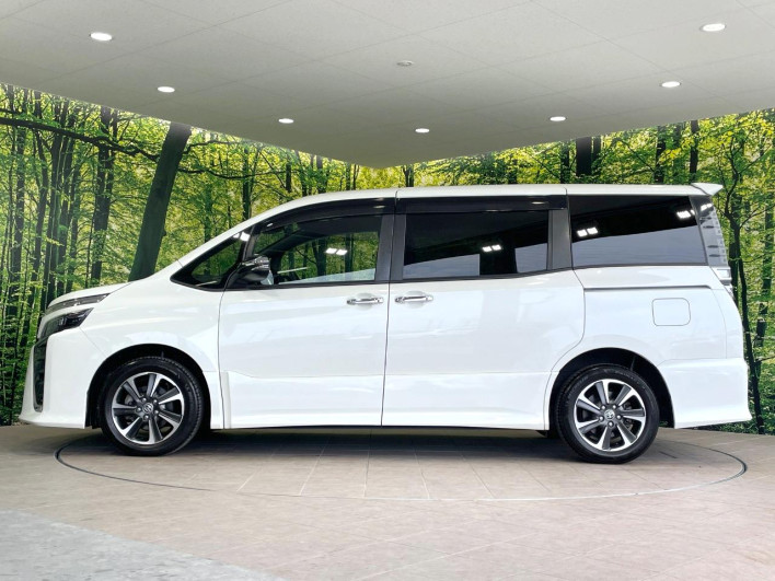 2019 Toyota Voxy DBA-ZRR80W (UW-69f0222fce670)[5]