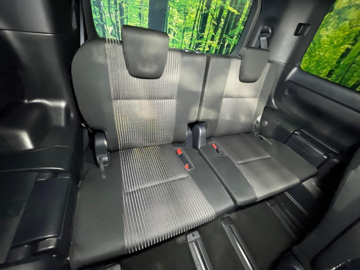 2020 Toyota Voxy 3BA-ZRR80W (UW-69f0223074ac3)[24]