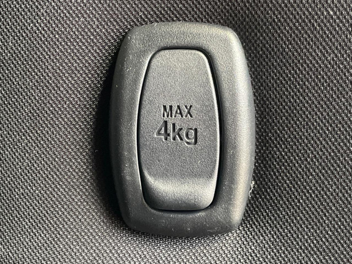 2020 Toyota Voxy 3BA-ZRR80W (UW-69f0223074ac3)[25]