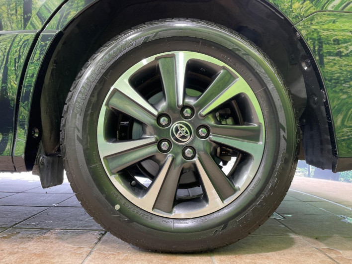 2020 Toyota Voxy 3BA-ZRR80W (UW-69f0223074ac3)[15]