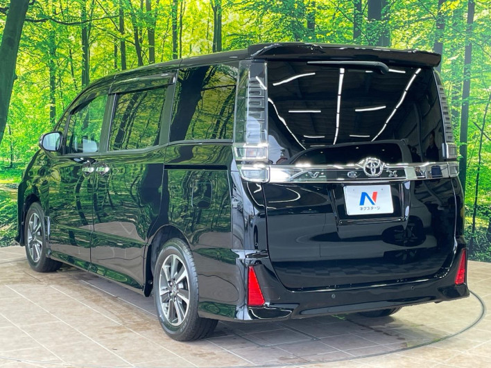 2020 Toyota Voxy 3BA-ZRR80W (UW-69f0223074ac3)[7]